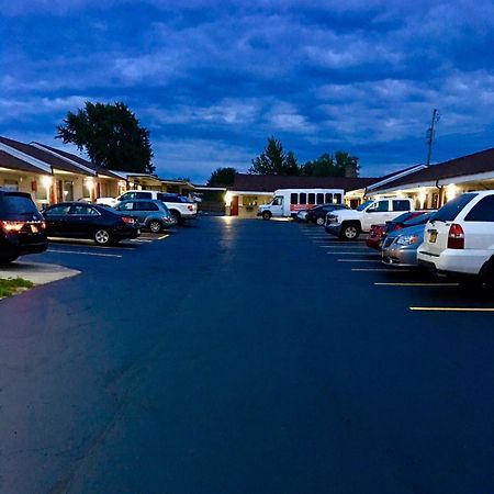 Budget Inn Williamsville Exterior foto